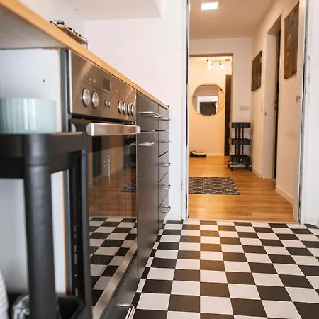 Casa Maxima Am Schloss Benrath *